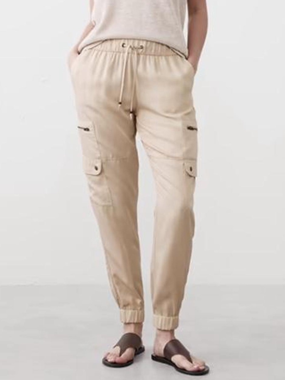 Banana Republic TENCEL™ CARGO JOGGER in Oyster Pearl Size XS